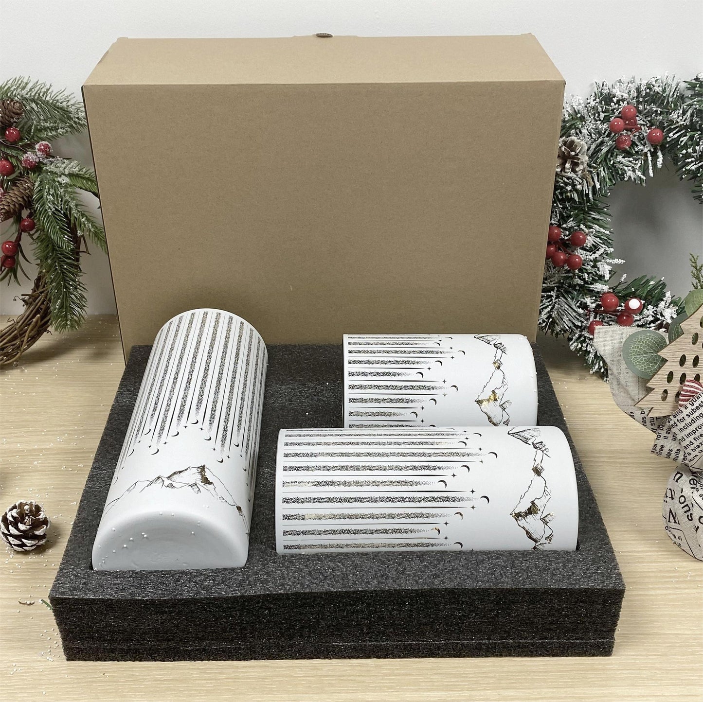 Bondwish Starry Mountains Hurricanes Candle Holders Set of 3
